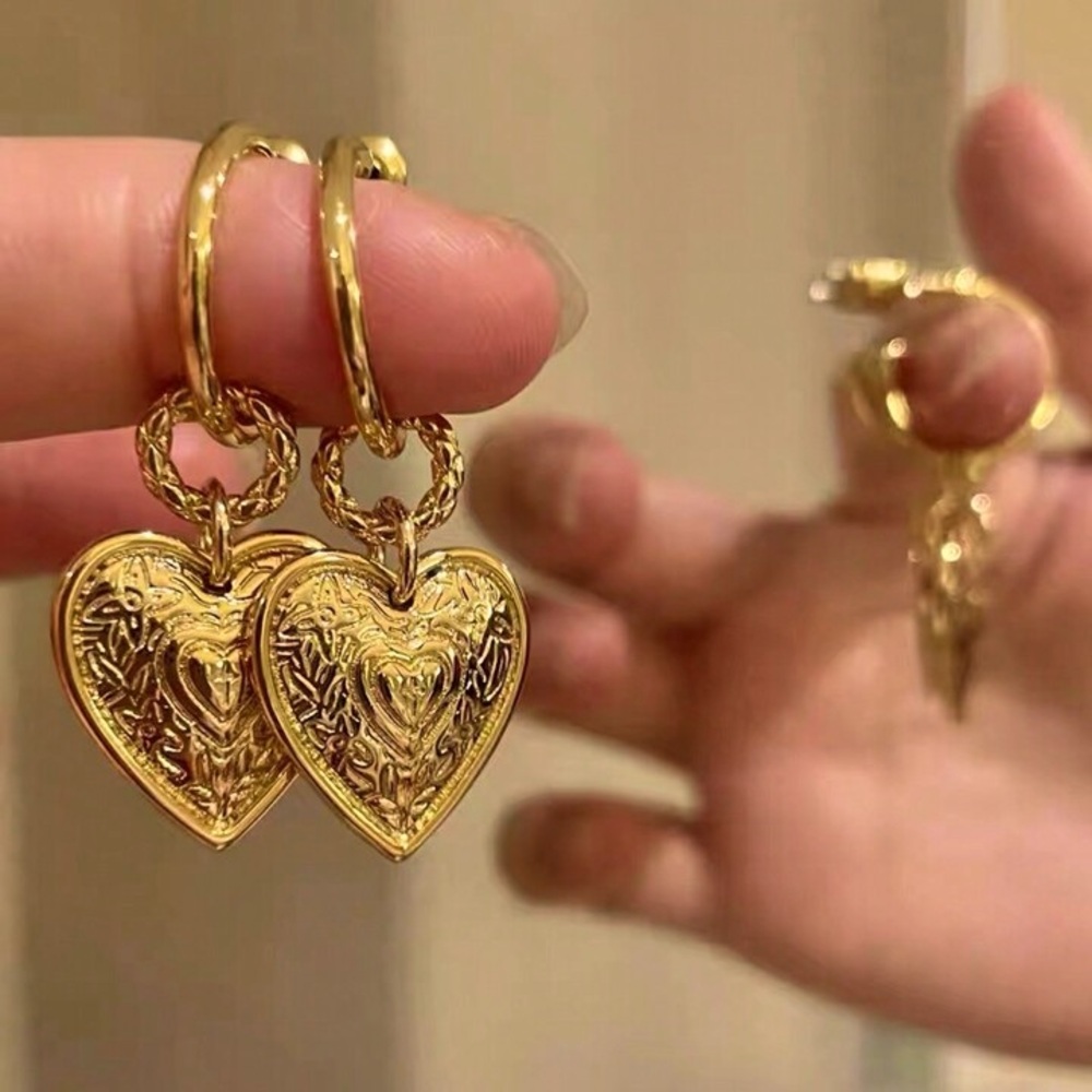 European style heart drop dangle earrings